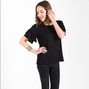 Agnes & Dora Frill Sleeve Top